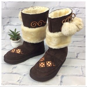 Woolenstocks Suede Woogo Boots, Size 6